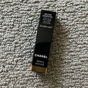 Brand NEW CHANEL Multi-Use Glow Stick in Golden Light